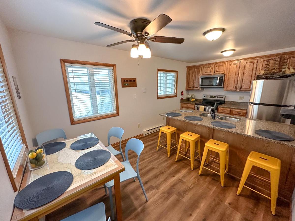 Fun Family Home Near Cedar Point แซนดัสกี ภายนอก รูปภาพ