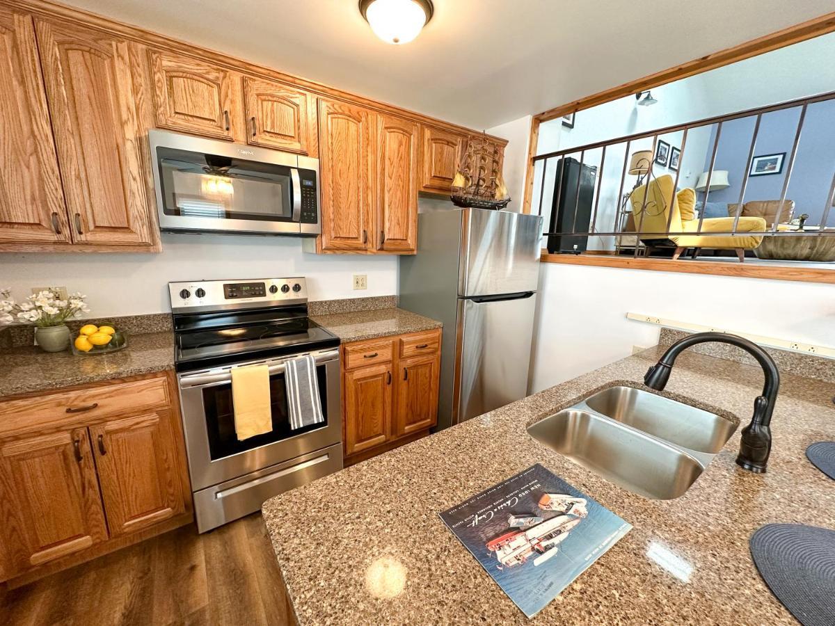 Fun Family Home Near Cedar Point แซนดัสกี ภายนอก รูปภาพ
